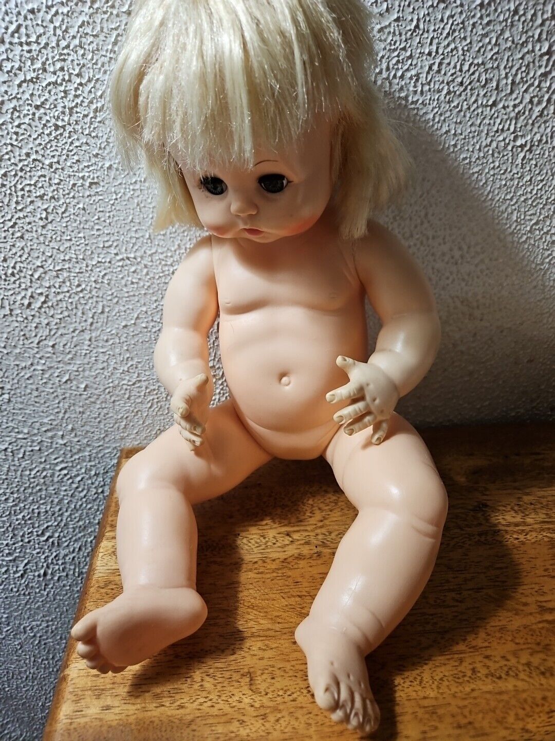 VINTAGE  Effanbee Baby Doll, 1968  , #2500 Head. 2808 Body. Still Squeaks.