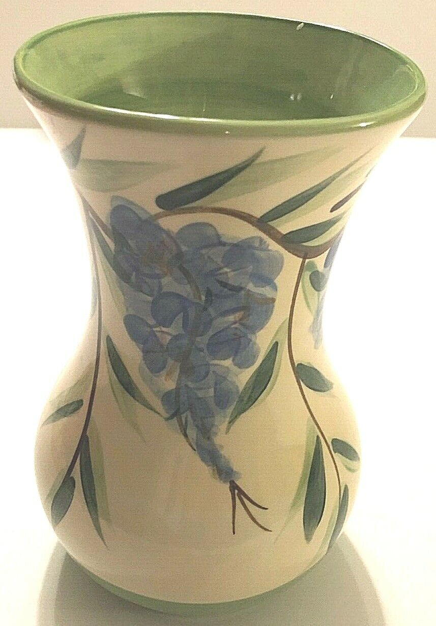 GAIL PITTMAN 2002 Ergon Signed Handpainted Wisteria Grapes Ceramic Pottery Vase