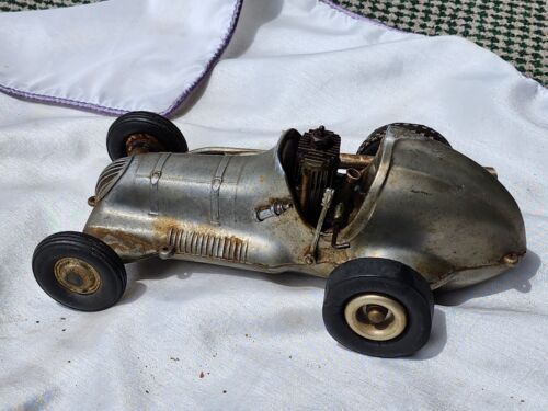 Vintage Roy Cox Thimble Drome Champion Tether Car With Gas Engine