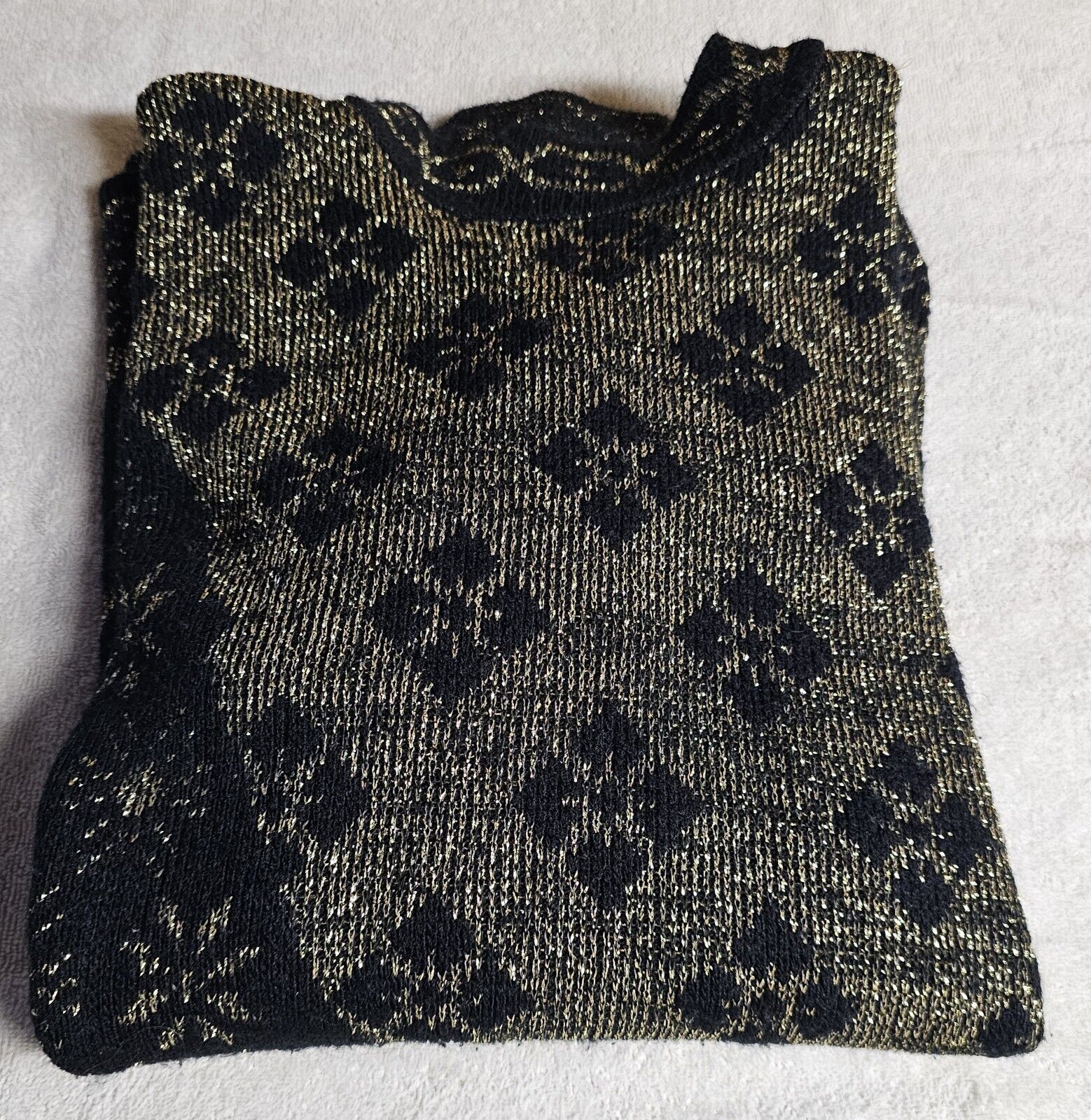 Ladies Nice Sweater Size 20W  (New Without Tags)