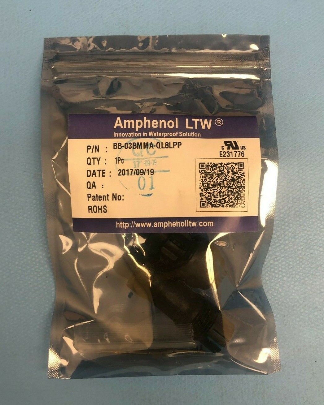 BB-03BMMA-QL8LPP Amphenol LTW - Circular Connector w/ Pins | Brand New