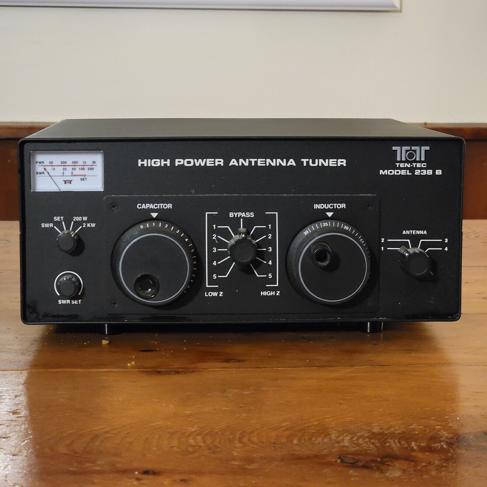 Ten-tec Model 238B Amateur Ham Radio Receiver Vintage Tuner High Power 1.7-30Mhz
