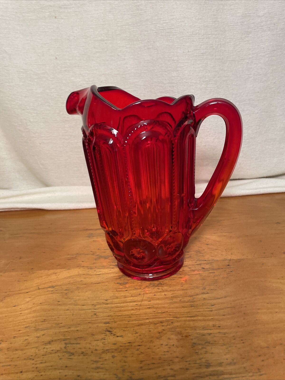 Vintage LE Smith Moon and Stars Amberina Cadmium Pitcher 8 Inches Tall