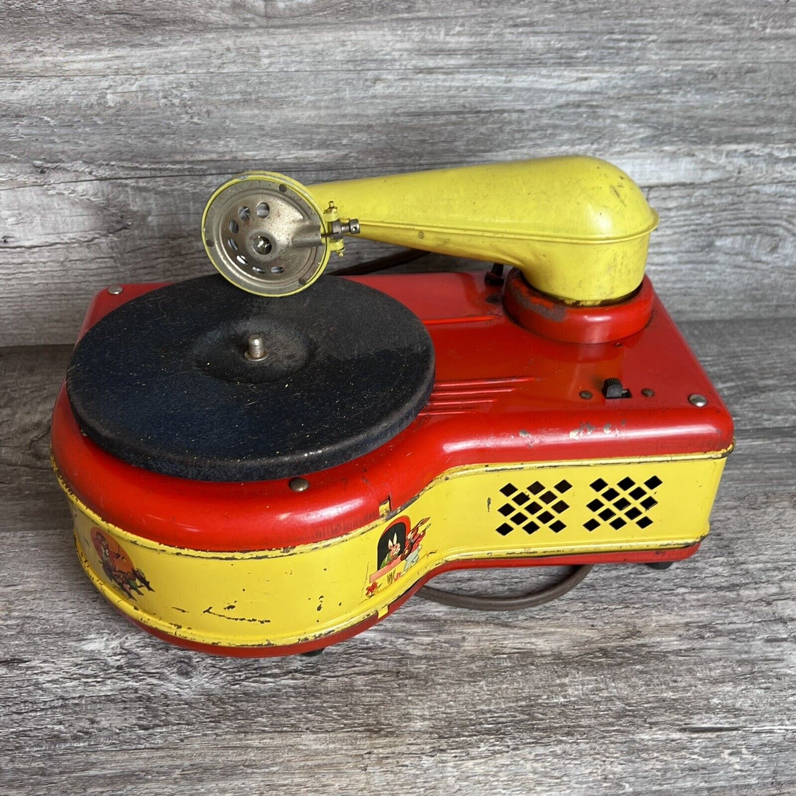 Vintage Lindstrom Child\'s Electric Phonograph Model 276 Turntable Tin Litho
