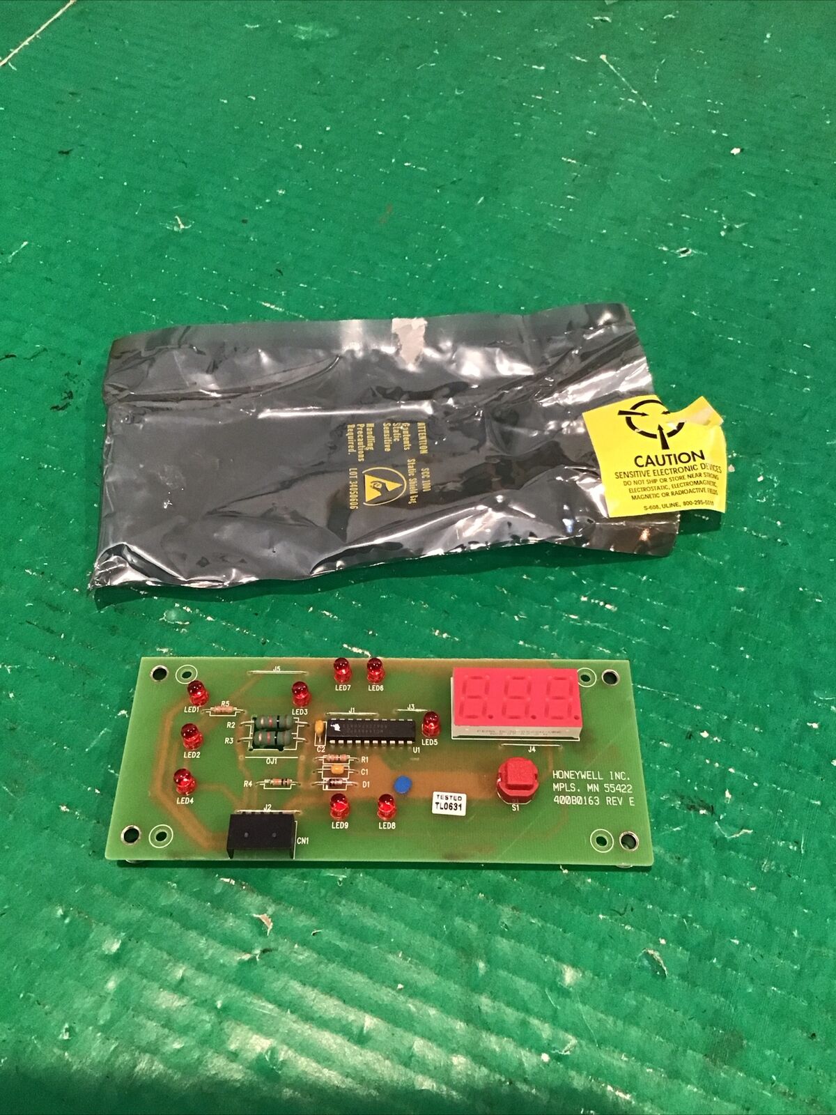 AO Smith 9004249205 Circuit Board Display Panel 194808-001 (obsolete part)