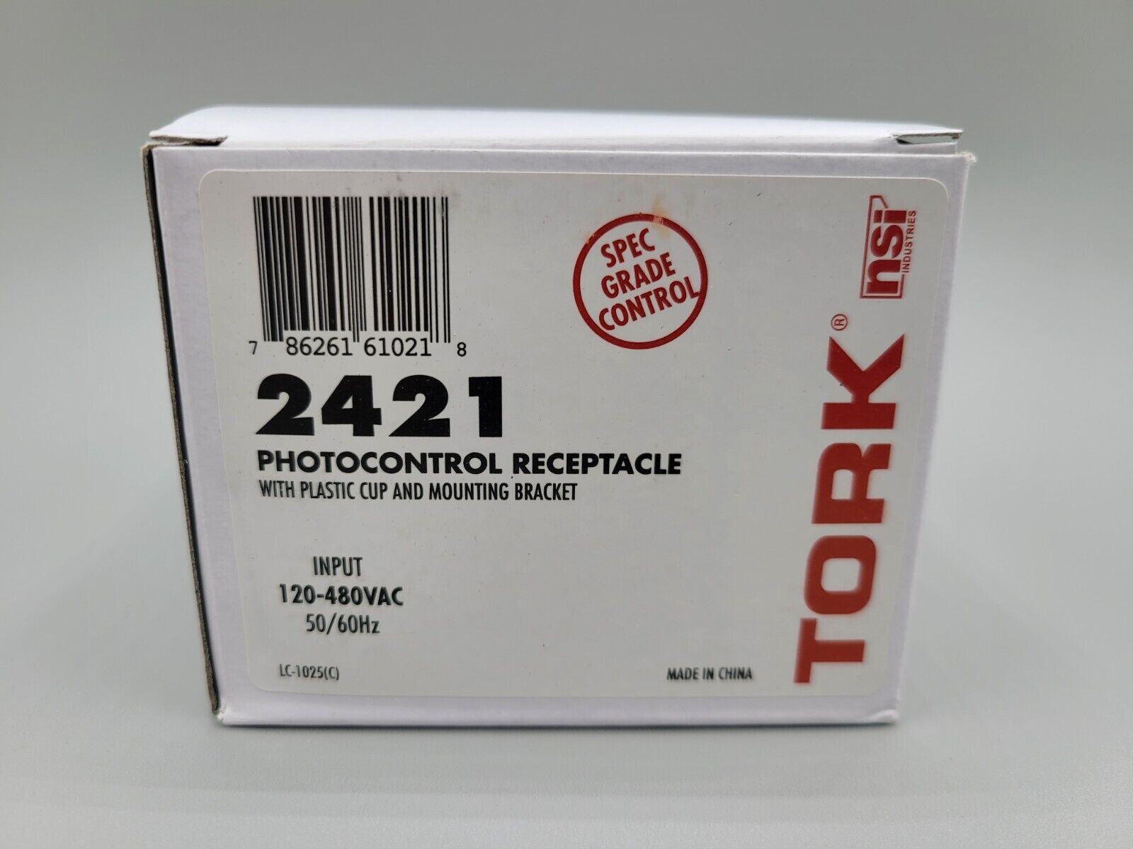 NEW Tork 2421 Photo Control Receptacle Mounting Bracket Spec Grade 120-480 VAC