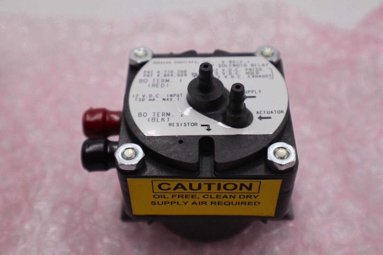 NEW Johnson Controls V-9012-1 Solenoid Relay STOCK K-1869