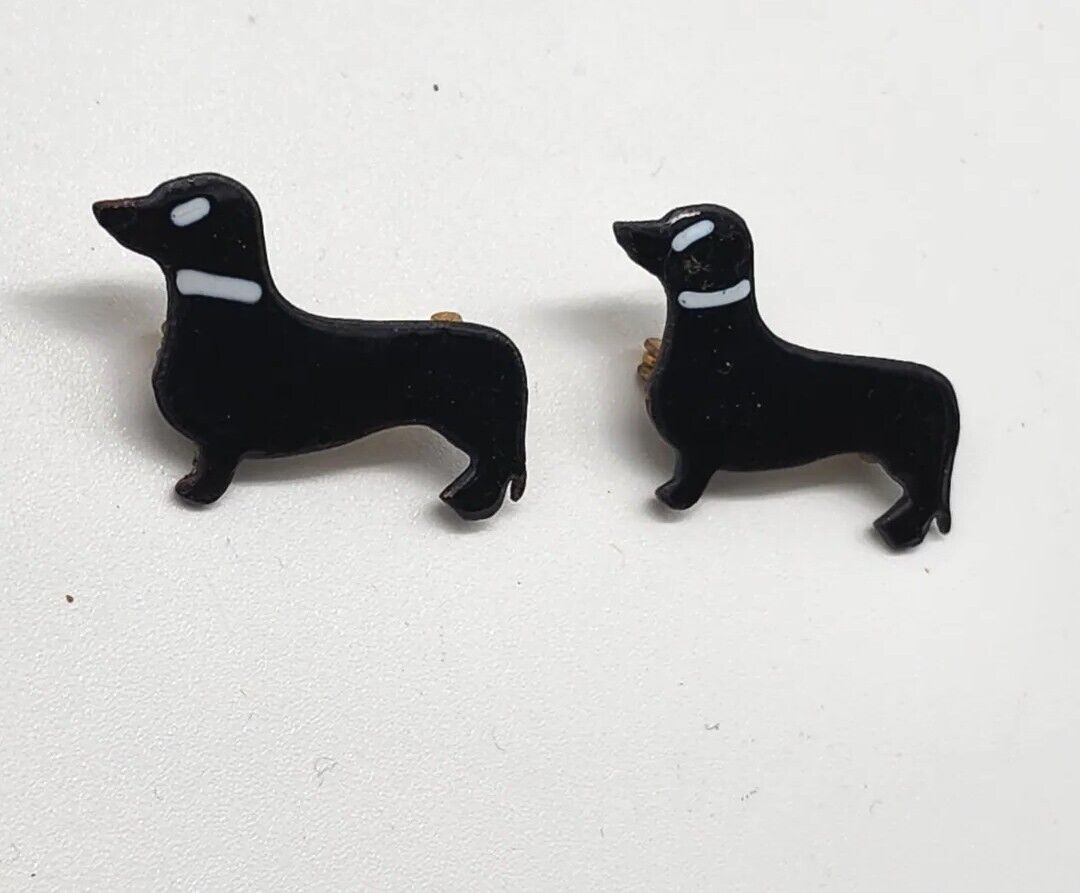 Vintage Pair Of Dachshund Brooches Dog Figural black Enamel Pins