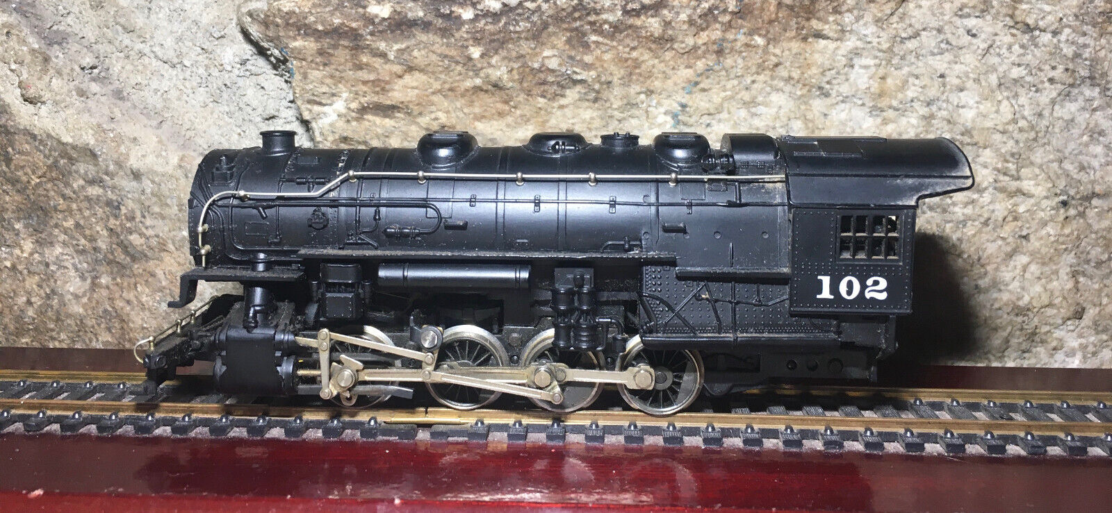 Rivarossi HO 0-8-0 #102 Steam Engine