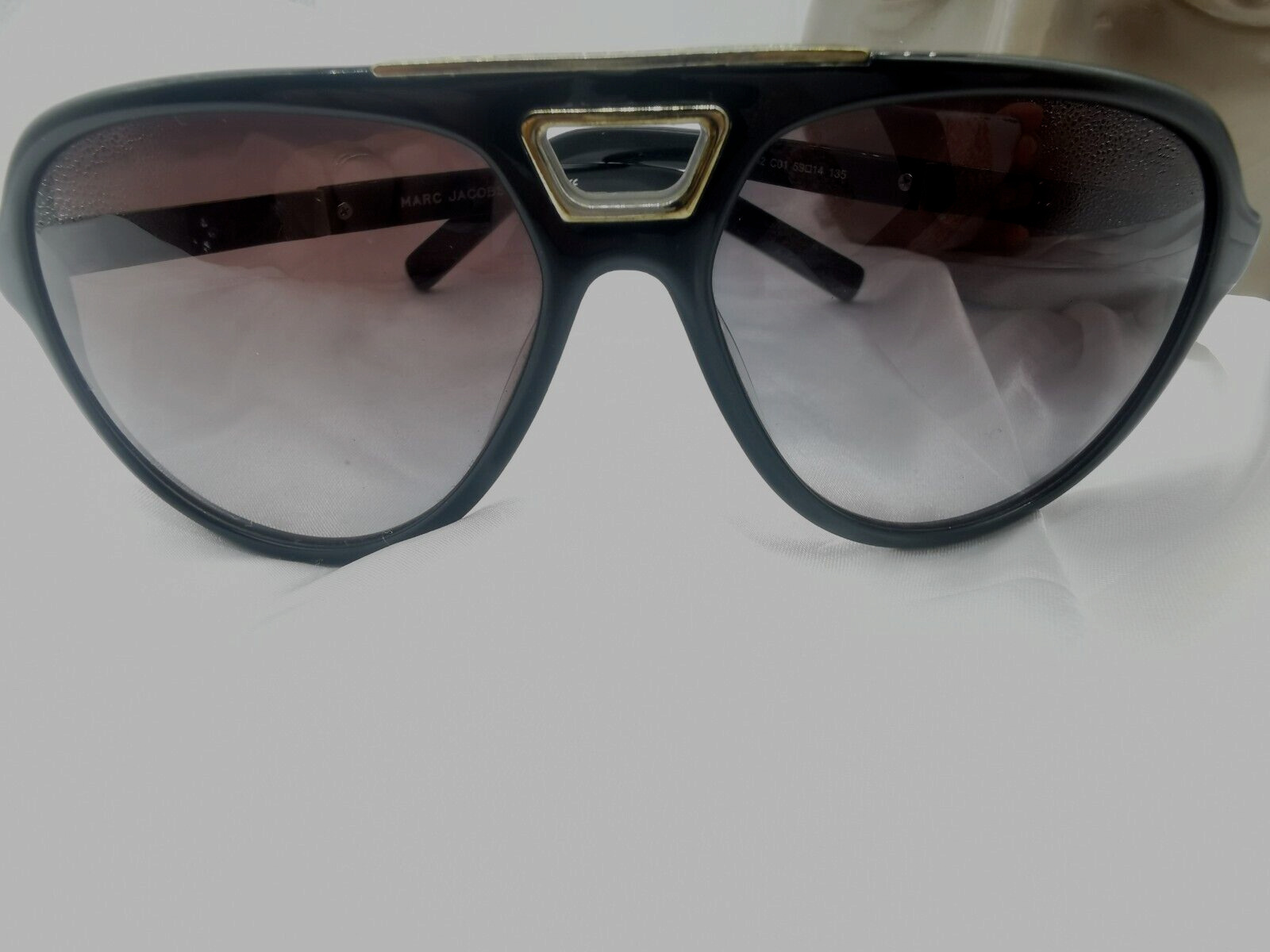 Super Rare MARC JACOBS Gentlemen Aviator Sunglasses MJ5642 Engraved Italy Frame