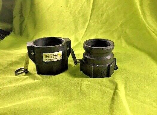 2 Used Banjo Cam Lever Couplings in 1 Lot  1)- 300-A   and  1)- 300D