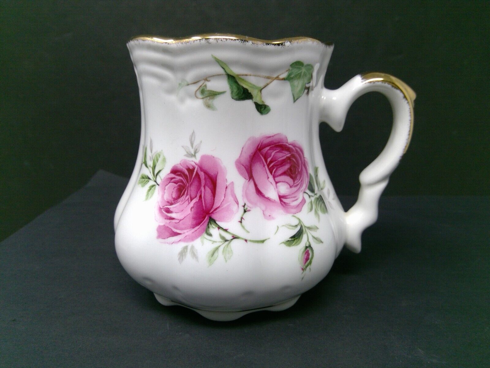 Fine Bone China Staffordshire England Crown Victorian Roses Mug Cup