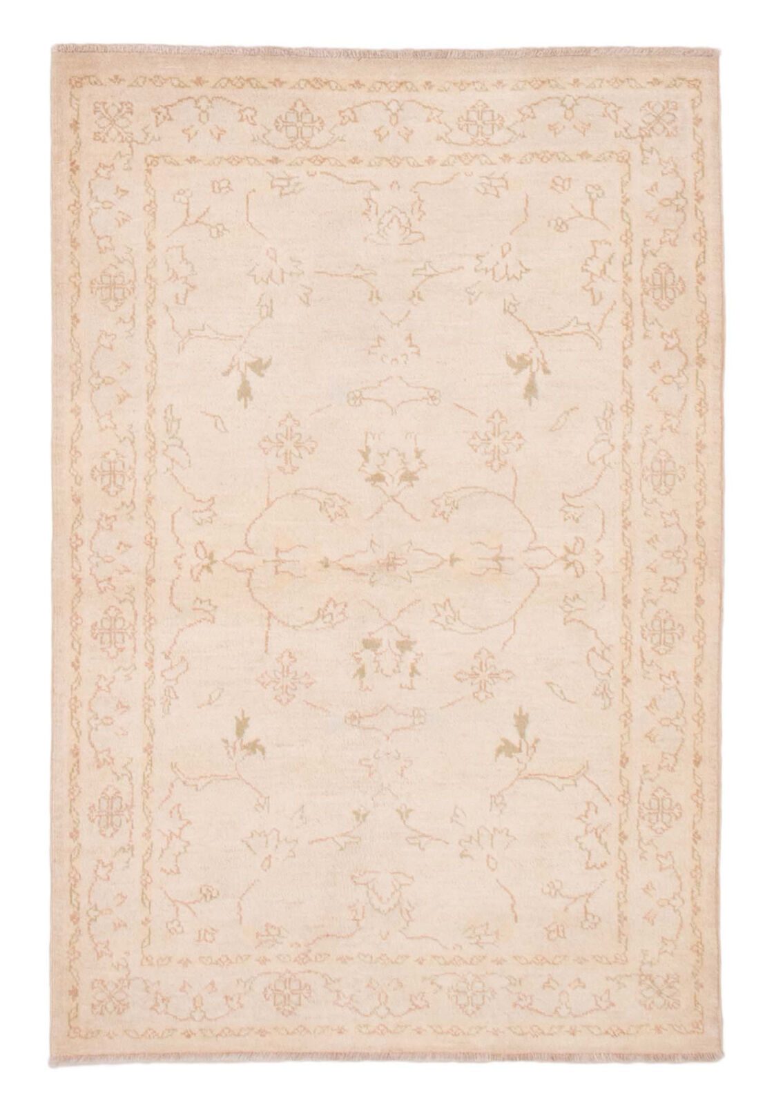 Traditional Hand-Knotted Bordered Carpet 4\'0\