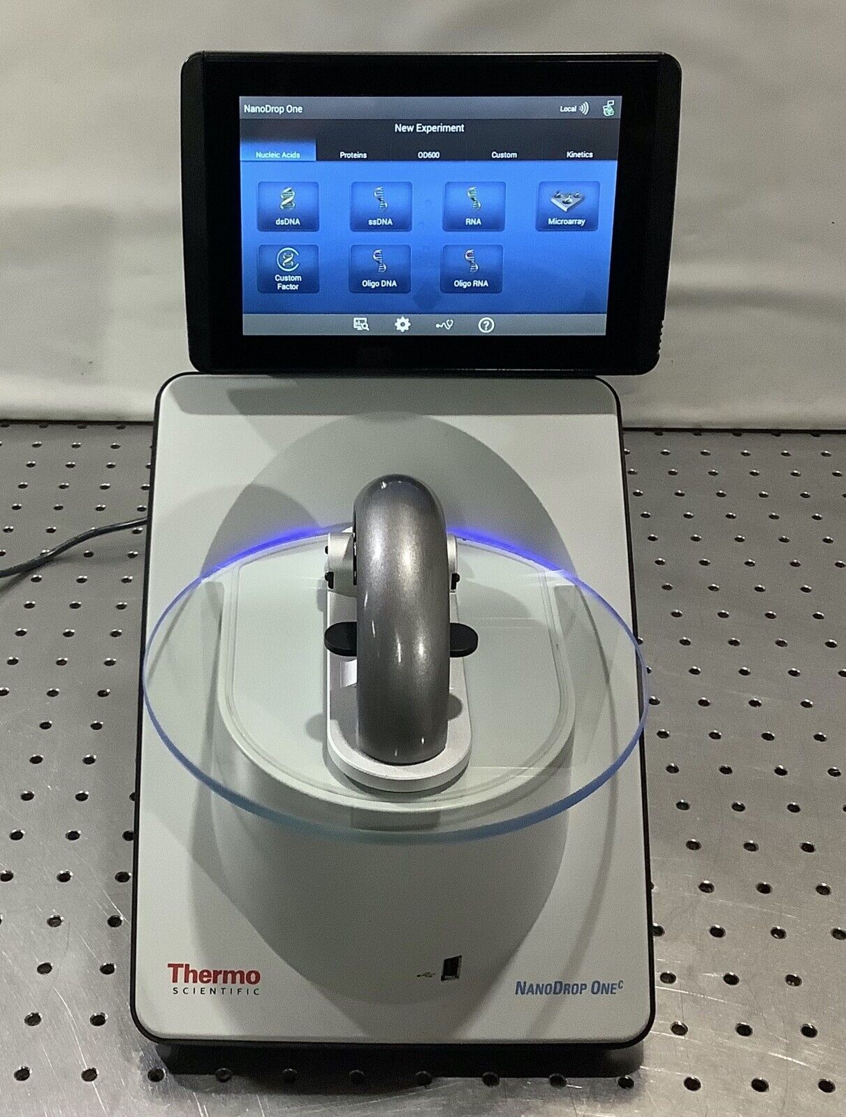 Thermo Scientific NanoDrop One C UV/VIS Cuvette Spectrophotometer OneC