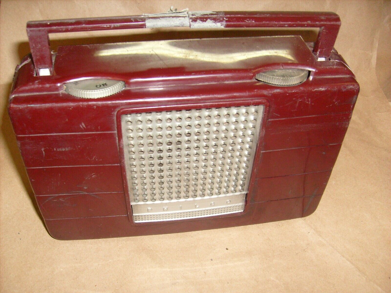 1954 PHILCO TUBE  RADIO model B649 for  Parts Repair