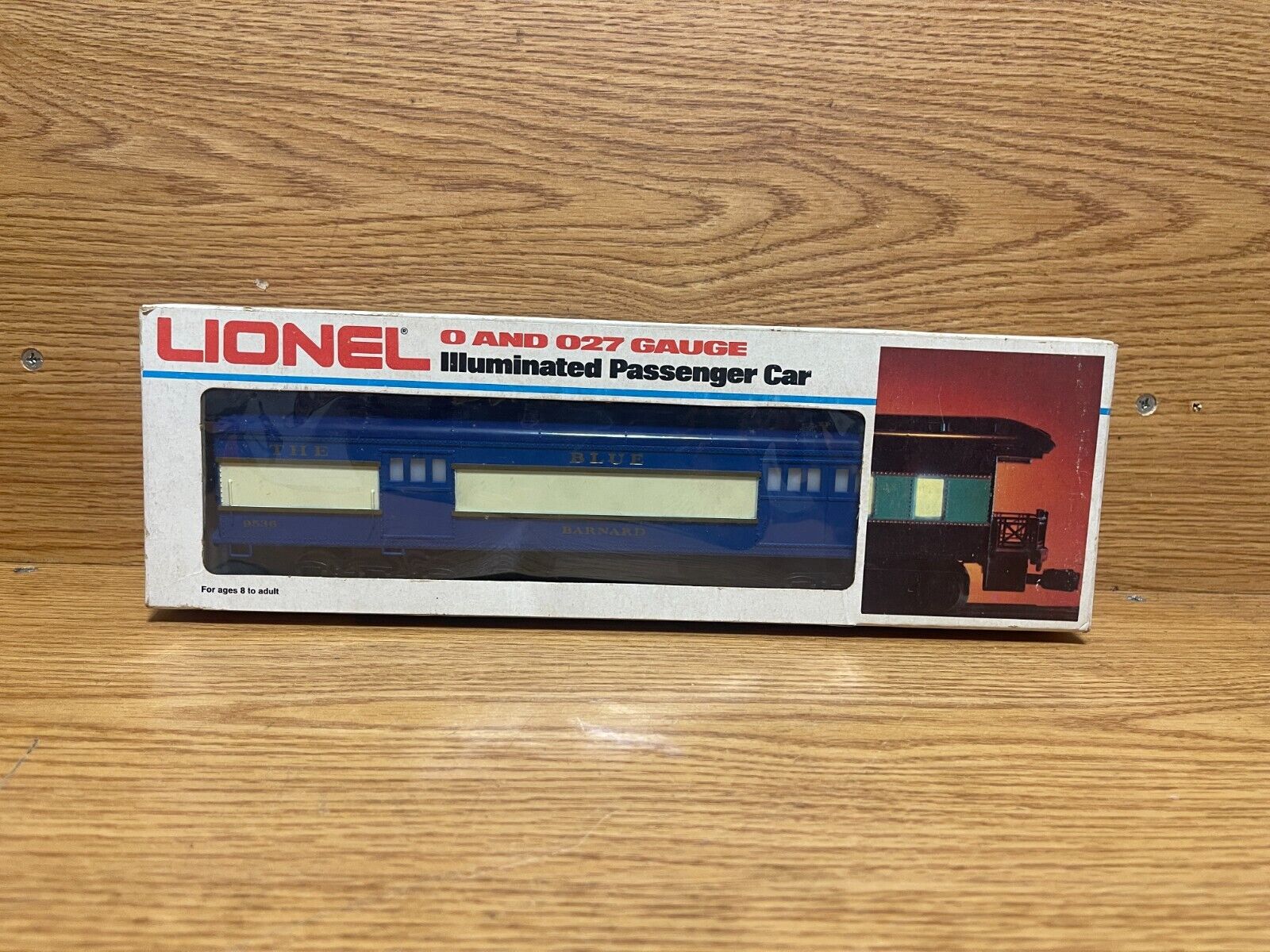 Lionel O and O27 Gauge Illuminated Passenger Car Barnard