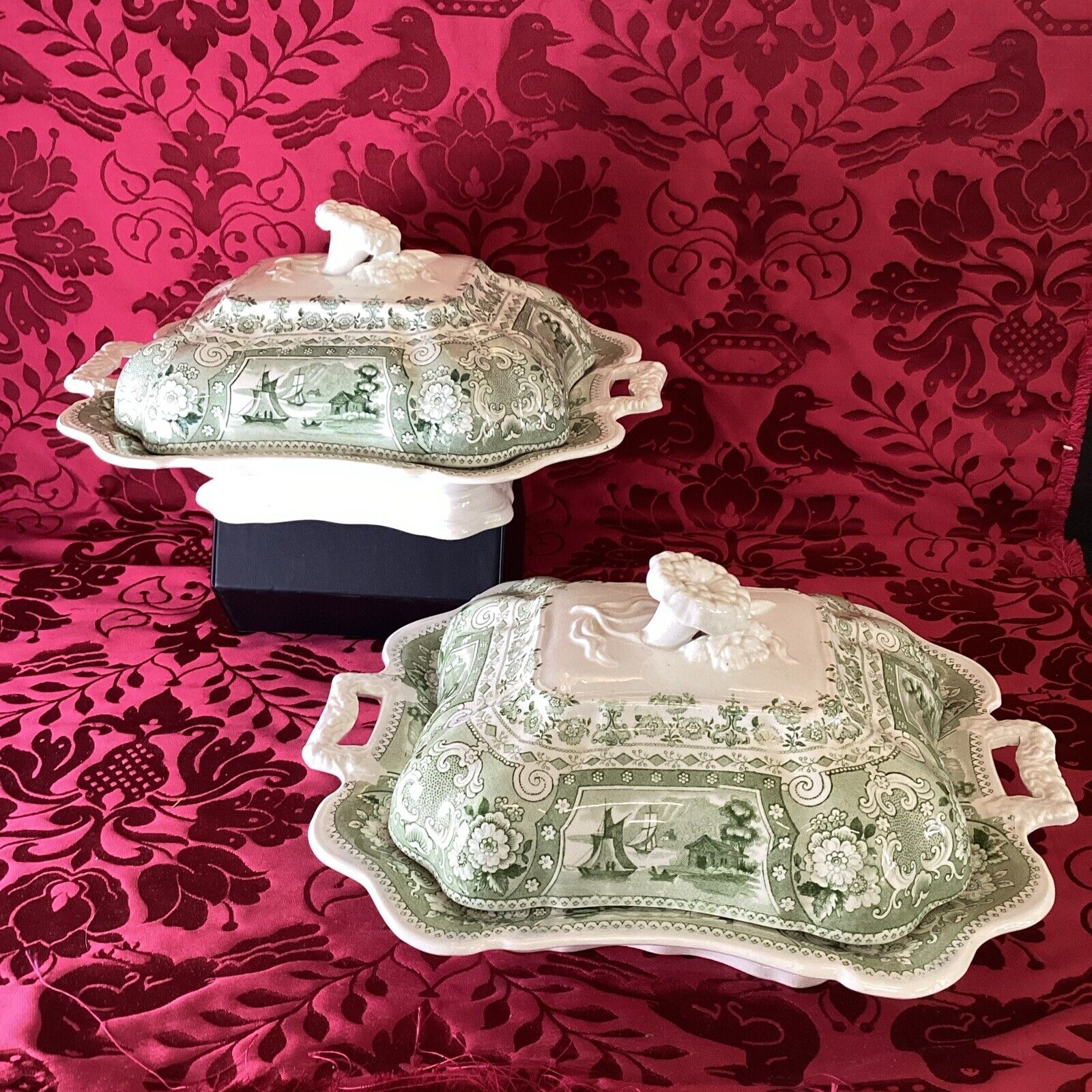 PAIR FINE PEARLWARE STAFFORDSHIRE APPLE GREEN Transferware Covered Serving Dish
