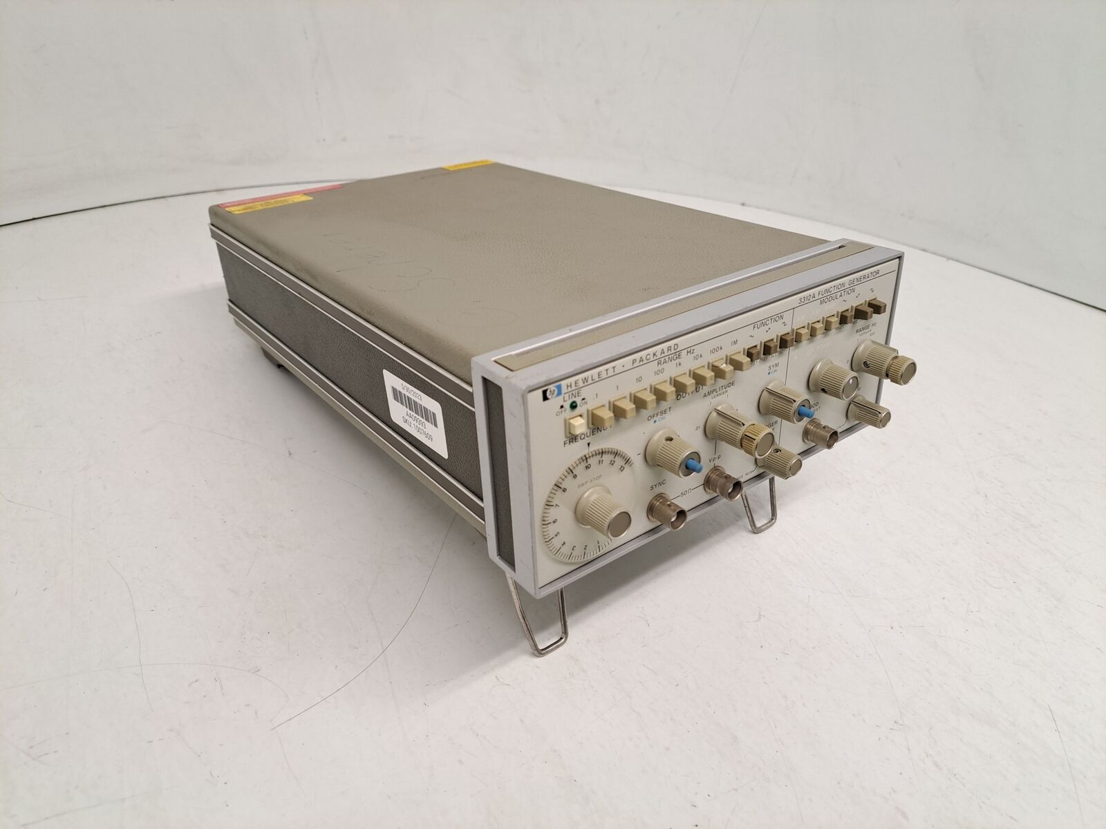 HP  Hewlett Packard 3312A Function Generator