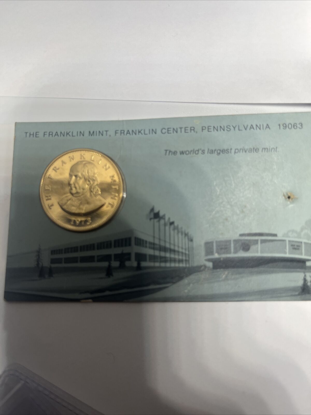 1974 Franklin Mint Souvenir Coin in Card