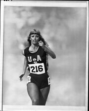 Susan Anton running in shorts Goldengirl 1979 artwork Vintage 8x10 Negative picture