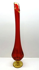 Vintage L E SMITH Amberina Ribbed Stretch Swung Glass Vase 17.25