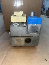 Honeywell V800A1070 Standard Pilot Combination Gas Valve Control picture