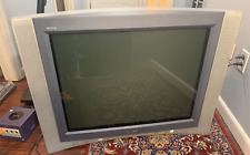 Sony Trinitron KV-32FS320 32” Flat Screen CRT TV w/ S-Video & Component picture