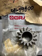 LOWER BEVEL GEAR FOR GRAVELY SHORT 2-WHEEL DRIVE GEARBOX 08659800 picture
