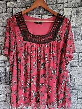 Lane Bryant Plus Size 18/20 Relaxed Square Neck Top With Trim Detail Red Floral  picture