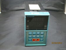 Honeywell Universal Digital Controller UDC5000 DC5067-0-0A03-100-00-0211 picture