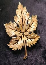 Beautiful Vintage Crown Trifari Maple Leaf Brooch picture