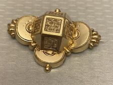 19C Antique Gold Hollow Architectural Relief Geometric Weave Victorian Brooch 2