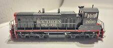 Atlas Master Silver Series HO Scale MP-15DC Locomotive Southern Pacific #2690 picture