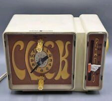 VTG 1969 General Electric C3300A-WHITE Groovy Psychedelic AM Clock Radio - WORKS picture