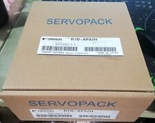 1PC OMRON R7D-AP02H Servo Driver R7DAP02H New In Box Expedited Shipping picture