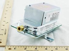 Cleveland Controls DFS-221-228 Pressure Switch Pressure Switch picture