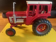 ERTL INTERNATIONAL 1568 COLLECTORS  TRACTOR 1/16 USED MADE USA RARE HTF picture
