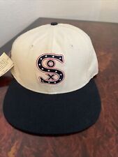 Vintage Chicago White Sox 1917 Fitted Baseball Cap Hat Cooperstown Collection picture