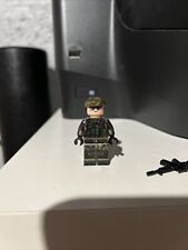 The Minifig Co Modern German Solider Includes Brickarms M4 picture