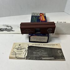 Roundhouse Products - HO Scale - 20th Anniv Ltd. Run Box Car - LC&SE - 110/1000 picture