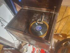 vintage record player picture