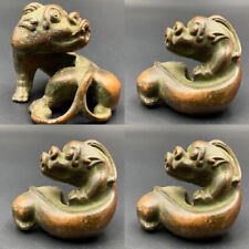 Beautiful bronze antique foo dog, antique bronze foo dog. picture