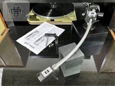 Tonearm EMT 997 long includes two types of laterals ＆ comes with an armrest picture