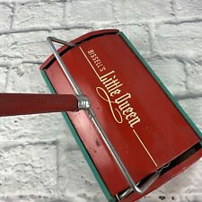 VINTAGE BISSELL'S LITTLE QUEEN CHILD'S TOY  CARPET SWEEPER COLLECTOR'S ITEM picture
