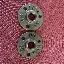 2Pk DSDST 1914 Floor Flange Malleable Iron 1/2” picture