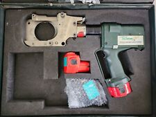 Greenlee Gator ESG85GL Cable Cutter 12v - WITH 2 NEW BATTERIES AND CASE picture