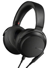 Sony MDR-Z7M2 Hi-Res Stereo Overhead Headphones picture