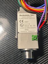 BarksDale  9692X Series Pressure Switch Flameproof 220-1000 psig 3-v picture