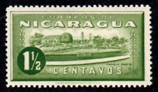 1939 NICARAGUA Stamp - Dario Park, 1 1/2c SC#674 E94 picture