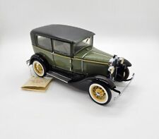 Franklin Mint 1930 Ford Model A Tudor 1:24 Diecast Car picture